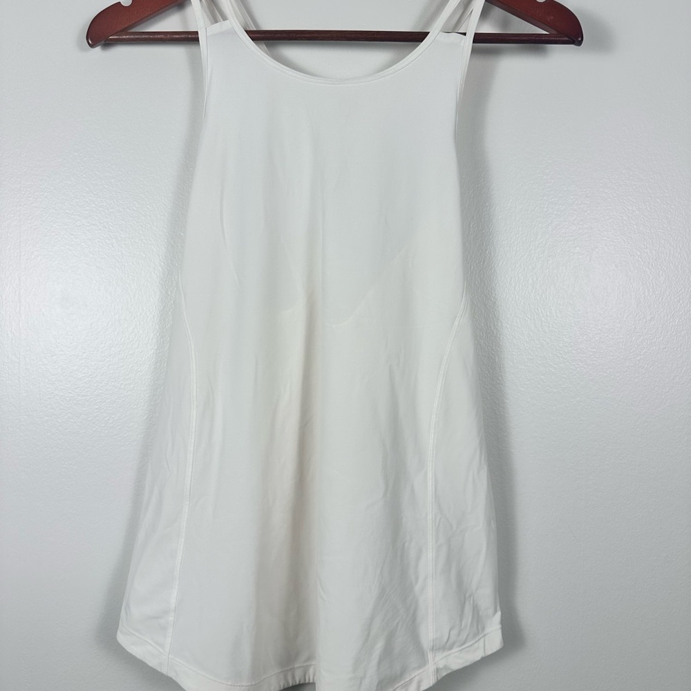 Lululemon Go For Double Tank Strappy Back in White. Sz 6